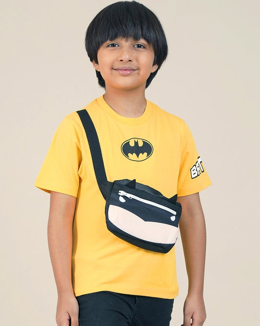 Batman Printed Regular Fit Tshirt with Zip Pocket For Boys